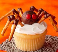 ֽ֩SPIDERCUPCAKES19