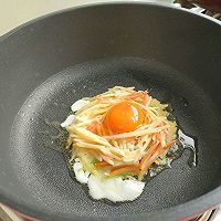 做正宗八分钟早餐?土豆丝鸡蛋饼的图片步骤6
